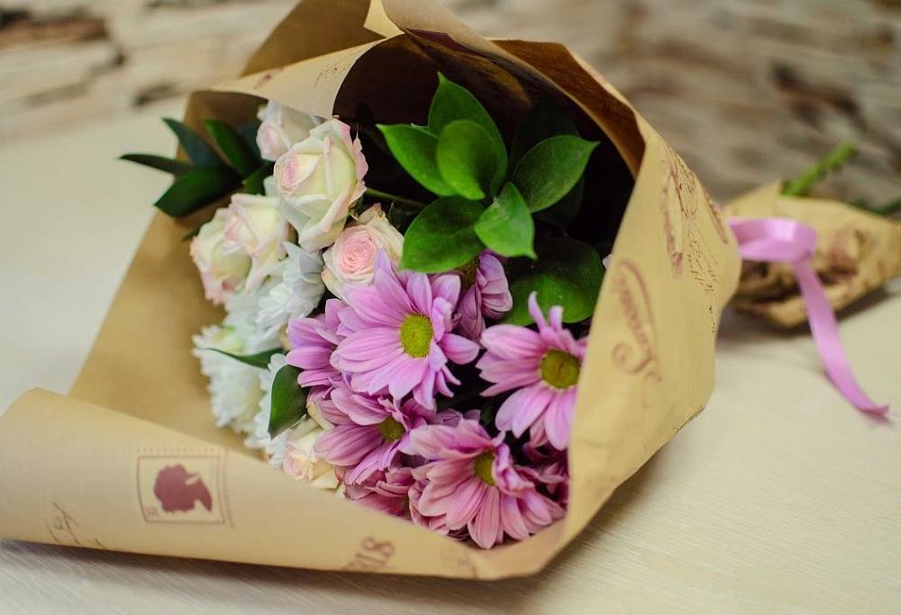 Букет цветов из: Розы и Хризантемы в Первомайске