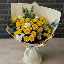 Букет цветов из:  Розы в Первомайске