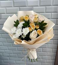 Букет цветов из:  Розы и Хризантемы в Первомайске