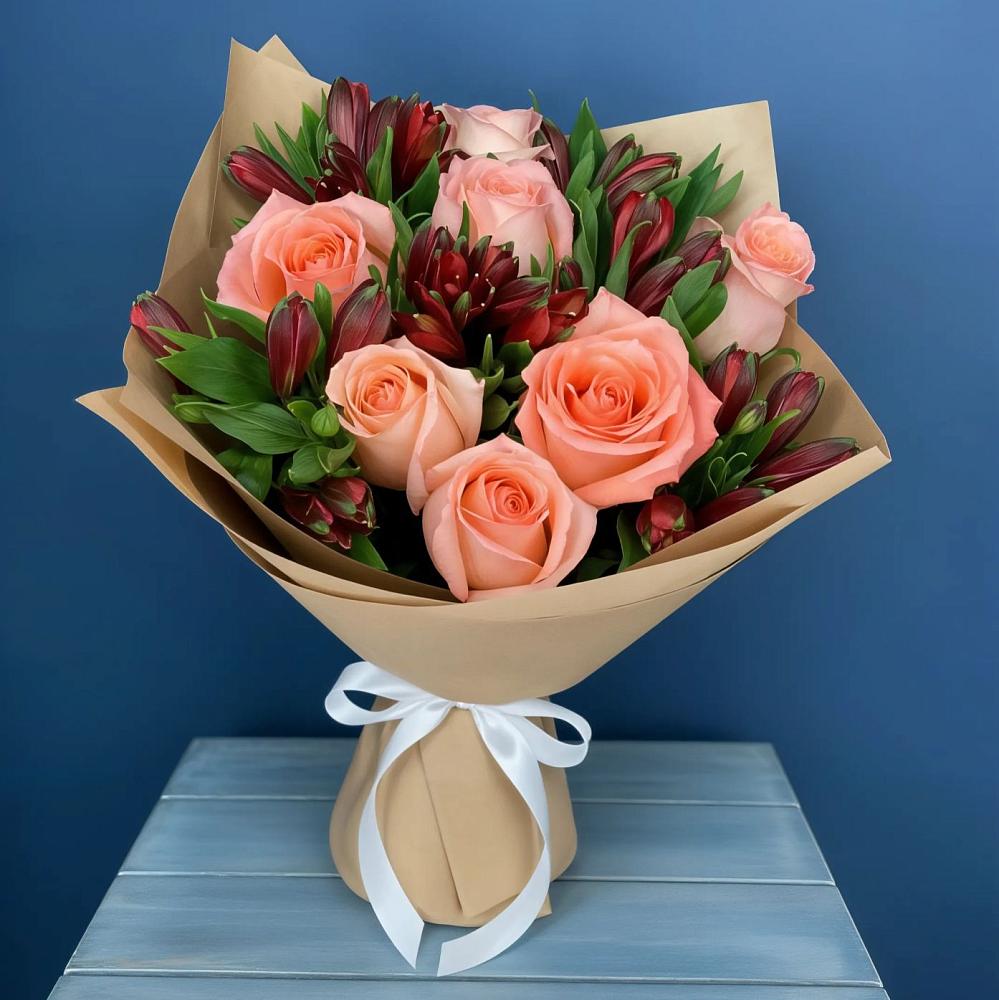 Букет цветов из: Розы и Альстромерии в Первомайске