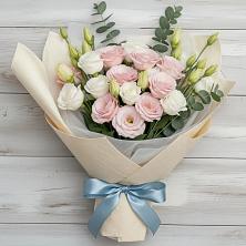 Букет цветов из:  Лизиантусы в Первомайске