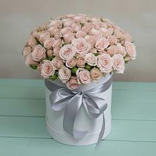 Цветочная композиция из Розы в шляпной коробке в Первомайске