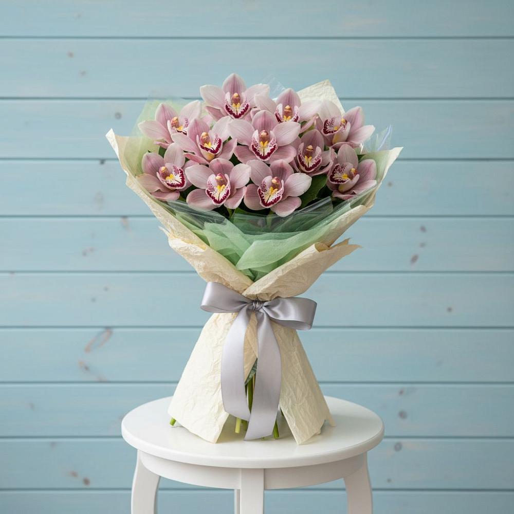 Букет цветов из: Орхидеи и Розы в Первомайске