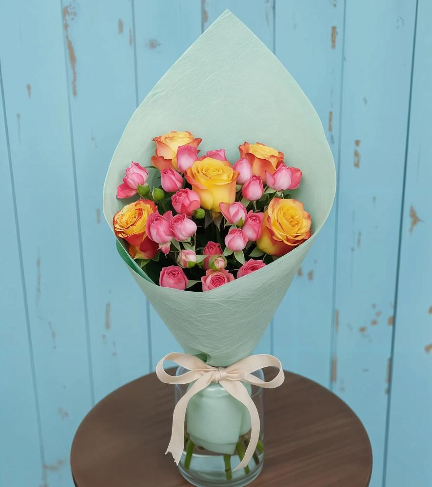 Букет цветов из: Розы в Первомайске