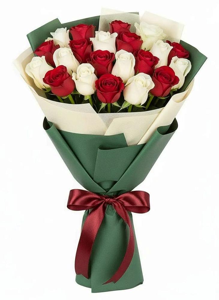 Букет Микс из красных и белых роз в Первомайске