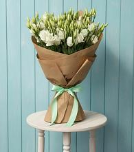 Букет цветов из:  Лизиантусы в Первомайске