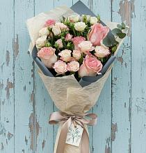 Букет цветов из:  Розы в Первомайске