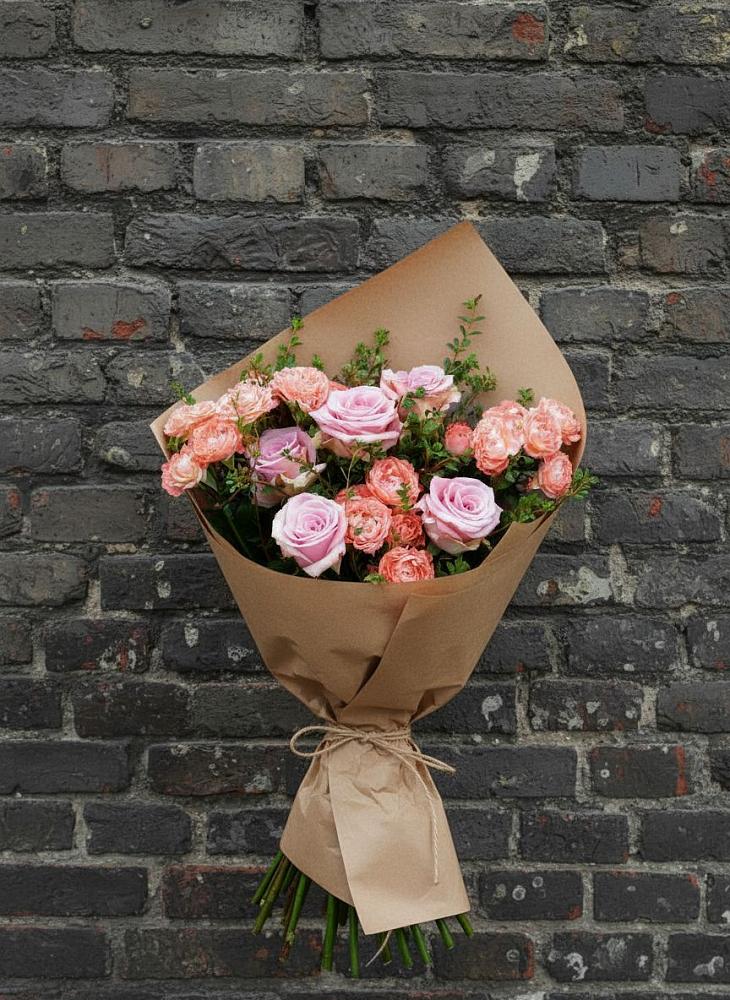 Букет цветов из: Розы в Первомайске