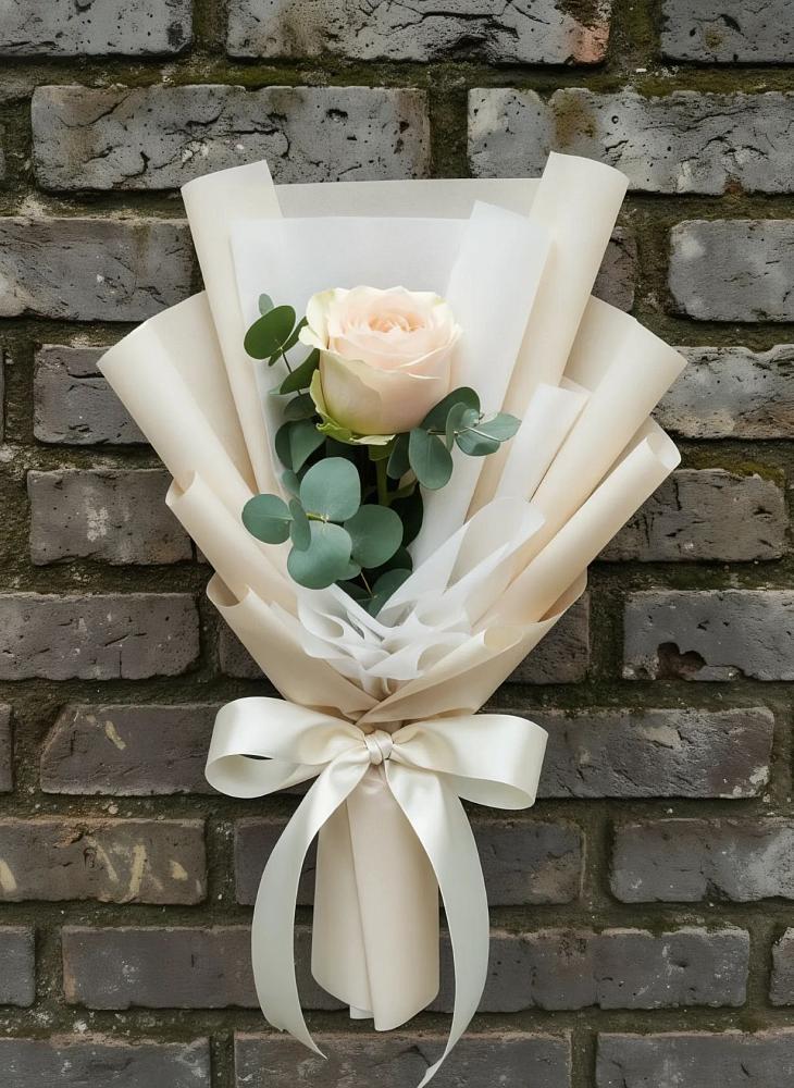 Букет цветов из: Розы в Первомайске