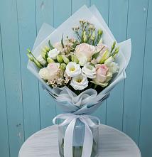 Букет цветов из:  Розы и Лизиантусы #REPLACE_PRED# Первомайске