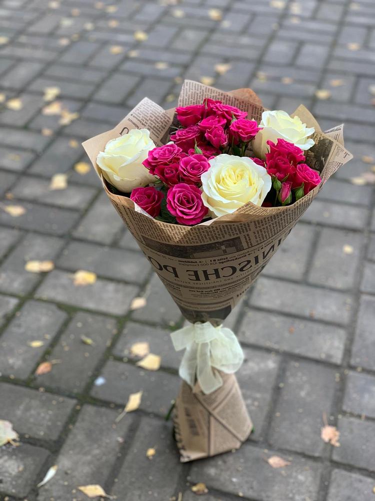 Букет цветов из: Розы в Первомайске