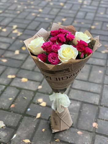 Букет цветов из: Розы в Первомайске