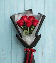 Букет цветов из:  Розы в Первомайске
